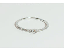 Solid 14k White Gold Ring with a Ribbon - CHANCEUSES